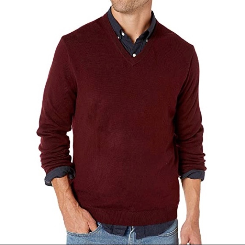 NWOT Maroon Sweater